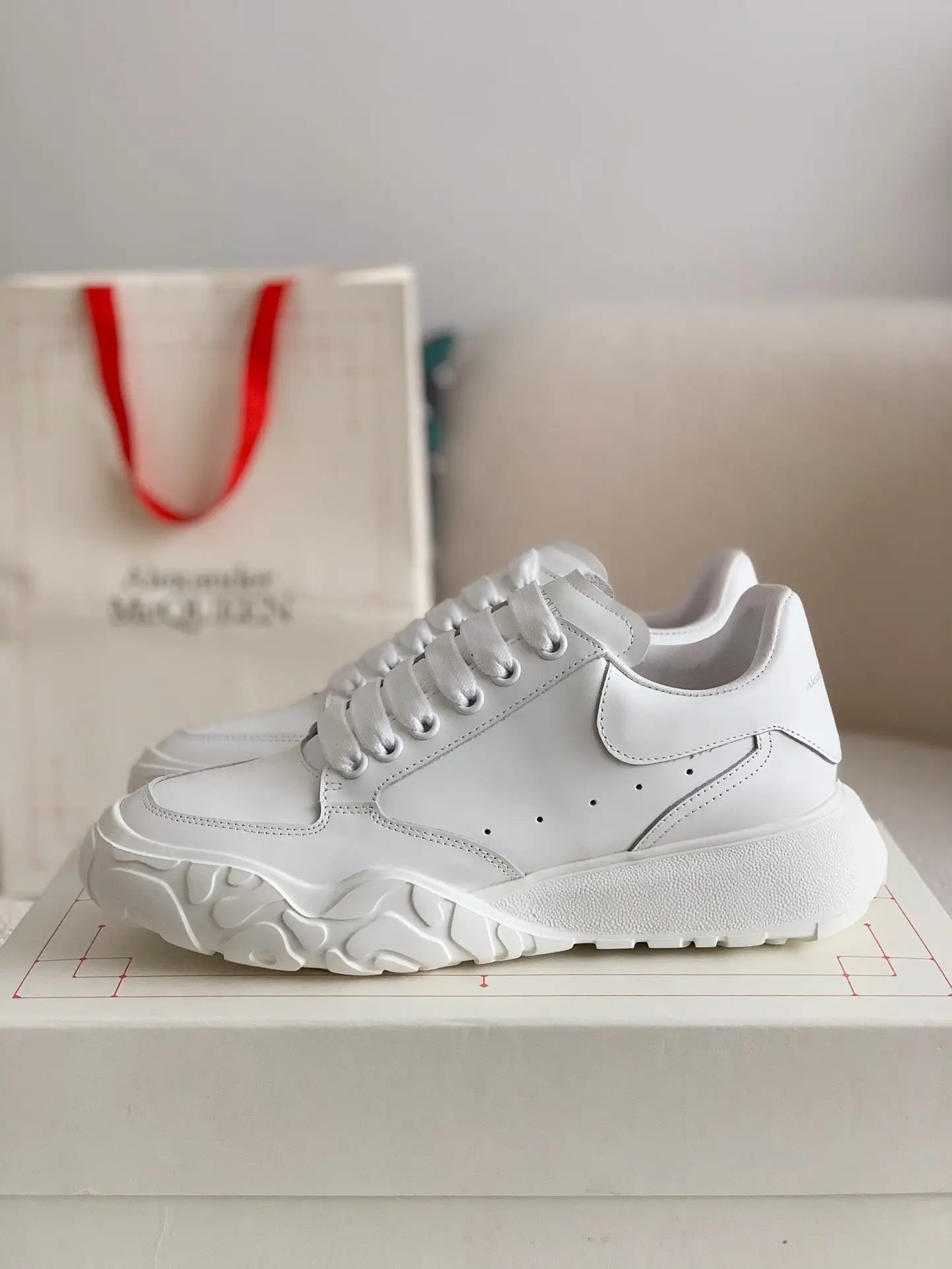 Alexander McQueen Court Trainers in White Leather