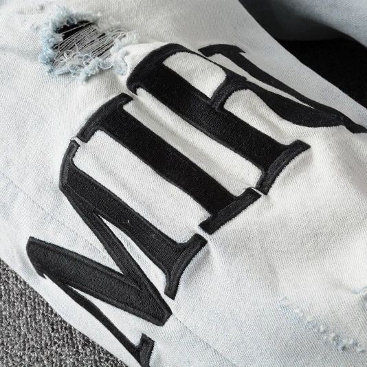 Amiri Jeans