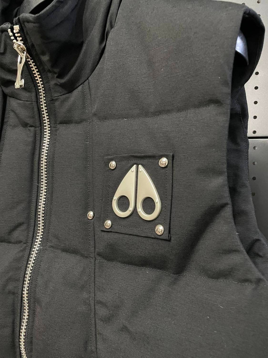 Moose Knuckles Sleeveless Vest Black