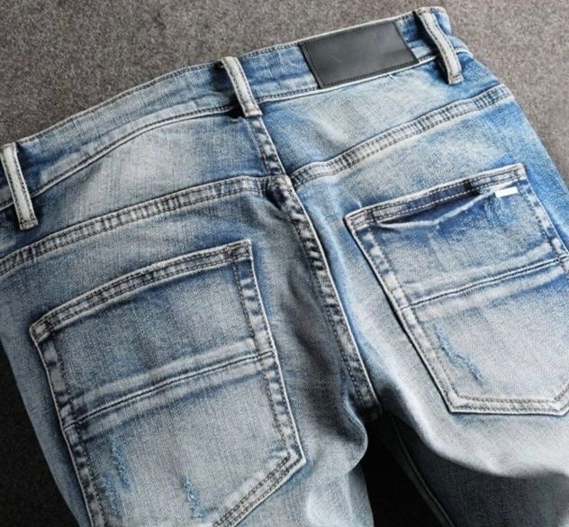 Amiri Jeans